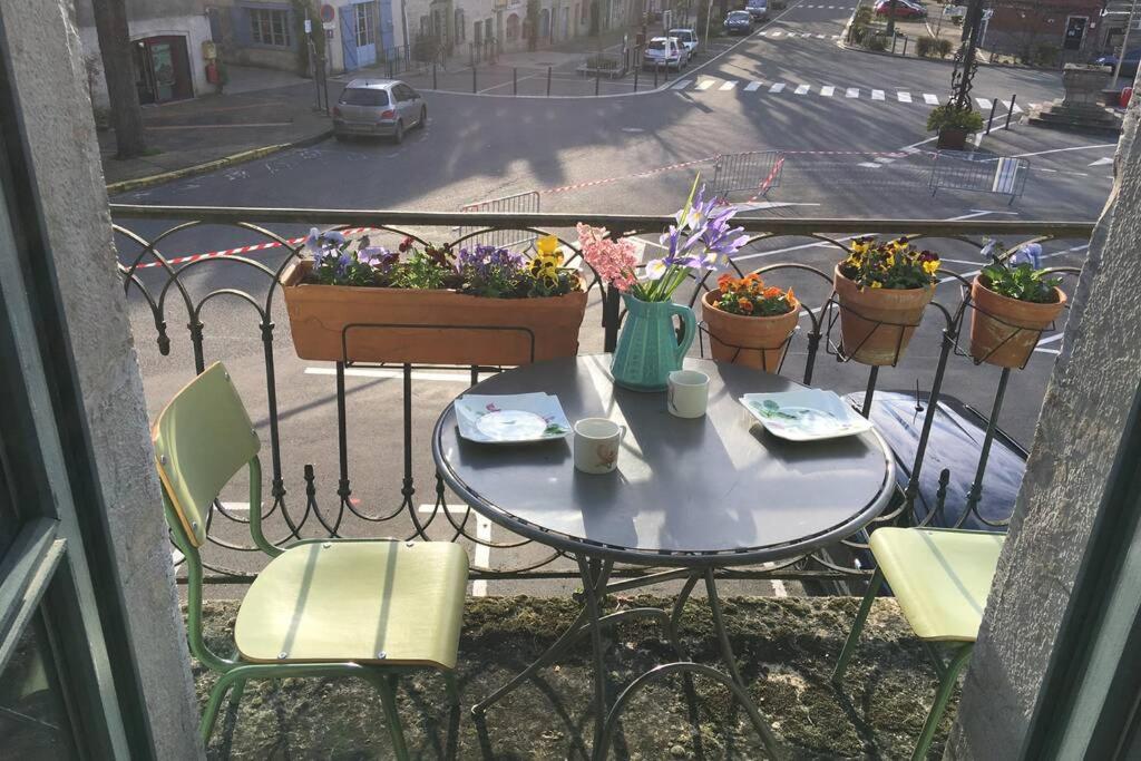 Appartement De 75 M2 Dans Maison Familiale Saint-Antonin-Noble-Val Kültér fotó